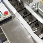 Machine automatique de comptage et d'emballage d'accessoires d'ameublement 3